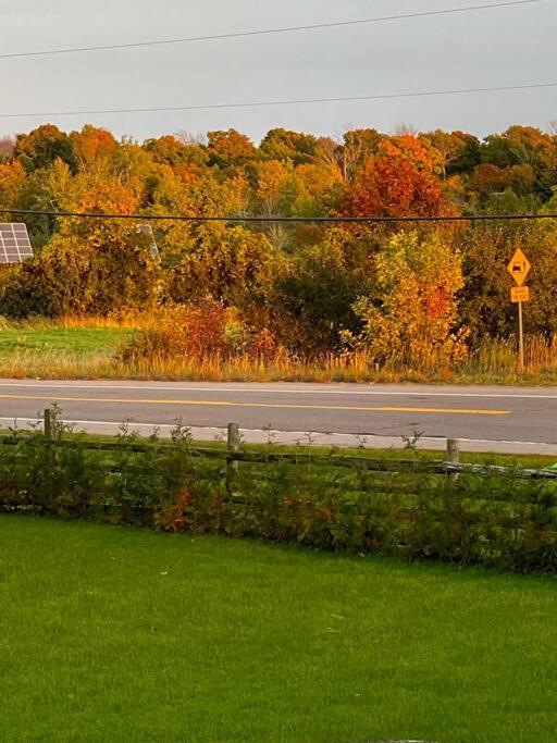 The Barns Of Brighton Near Prince Edward County Экстерьер фото